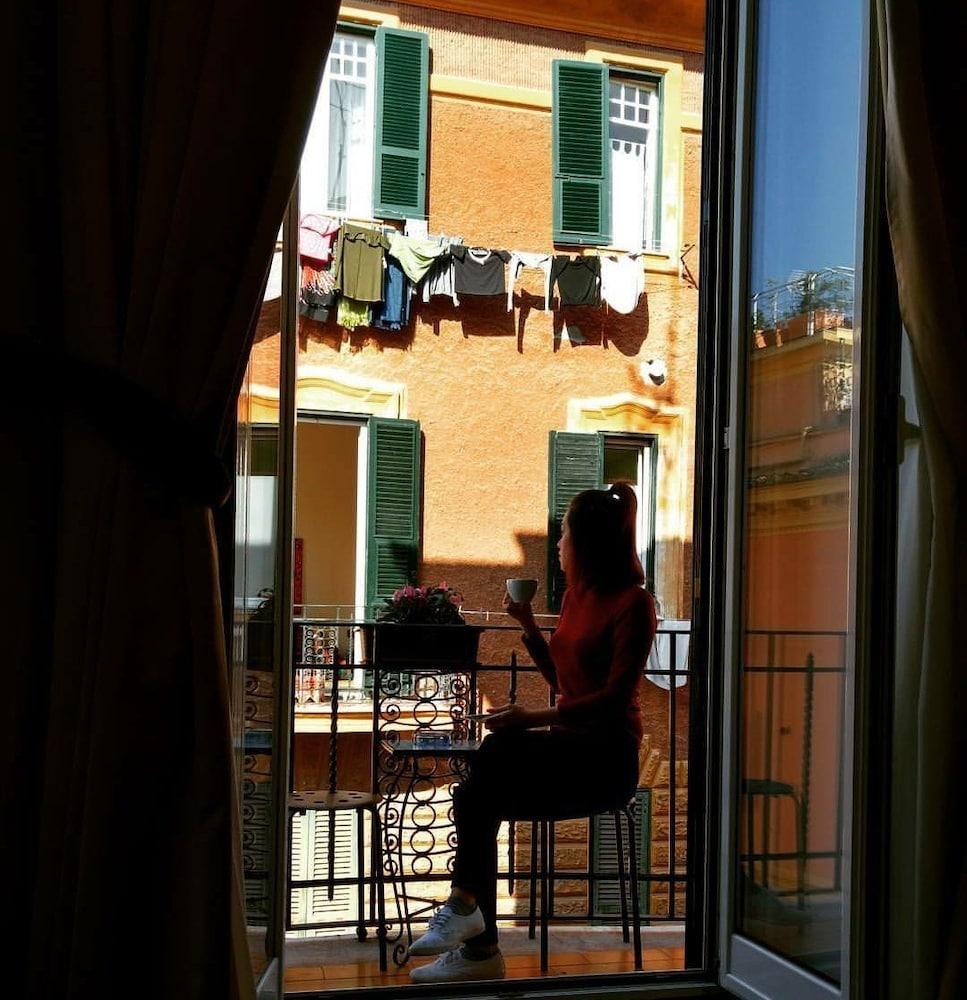 Hotel San Pietro Leisure&Luxury à Rome Extérieur photo