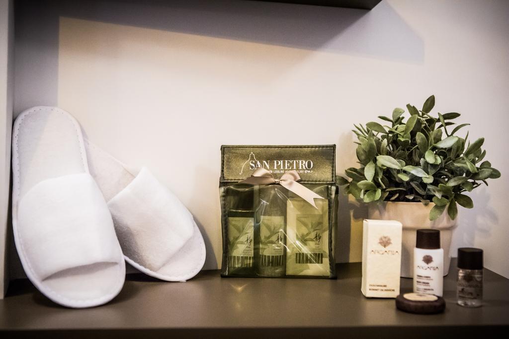 Hotel San Pietro Leisure&Luxury à Rome Extérieur photo