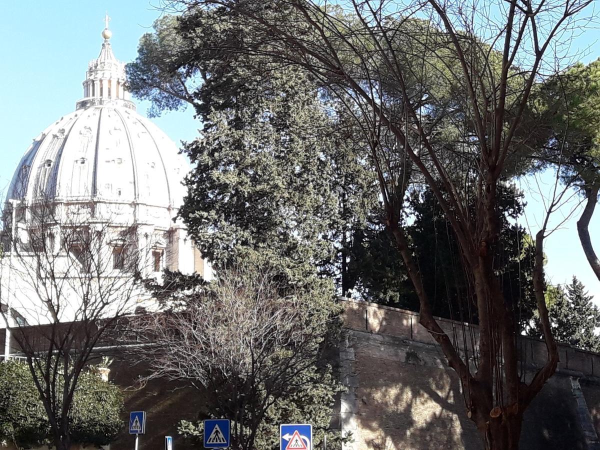 Hotel San Pietro Leisure&Luxury à Rome Extérieur photo