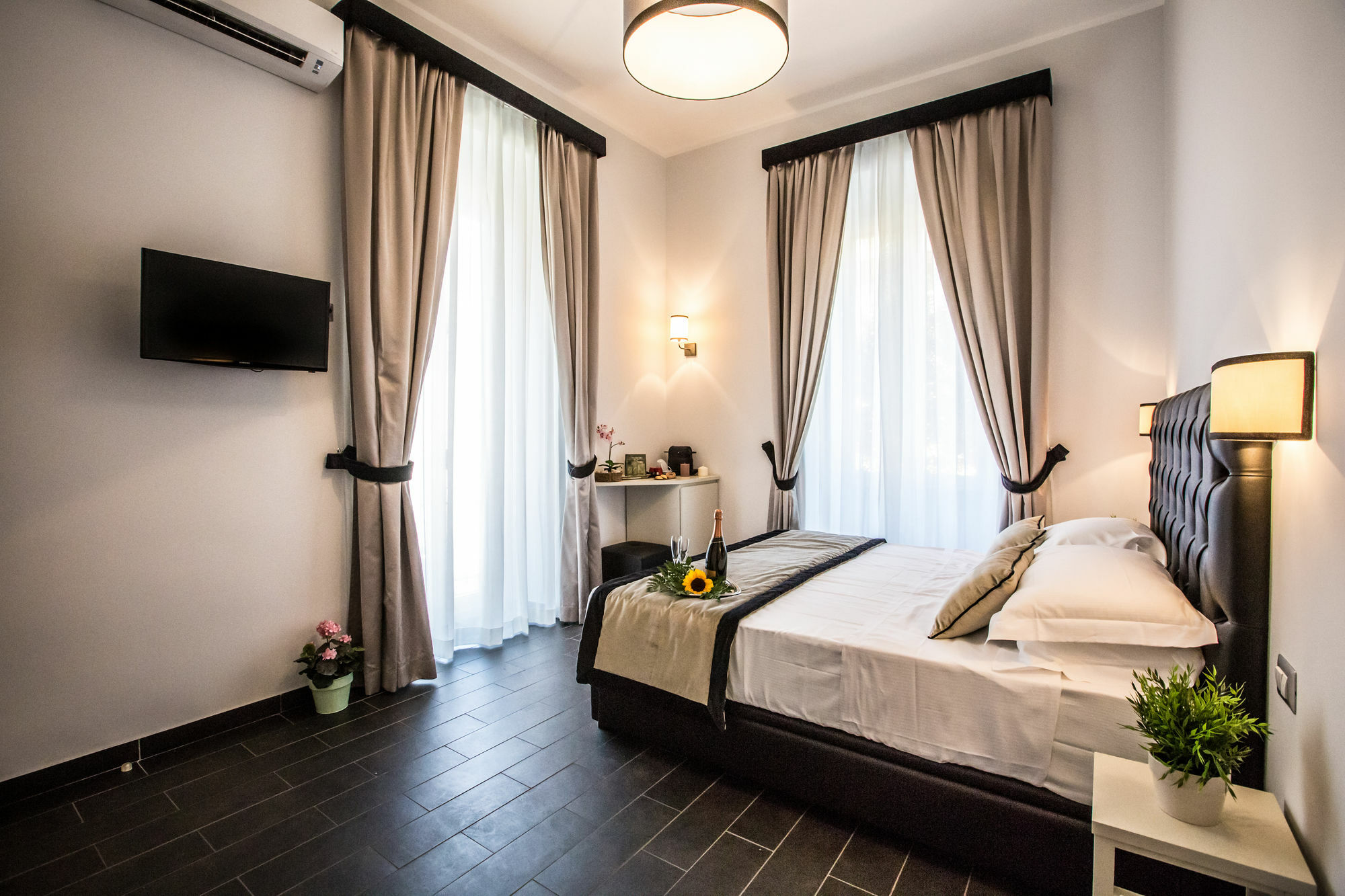 Hotel San Pietro Leisure&Luxury à Rome Extérieur photo