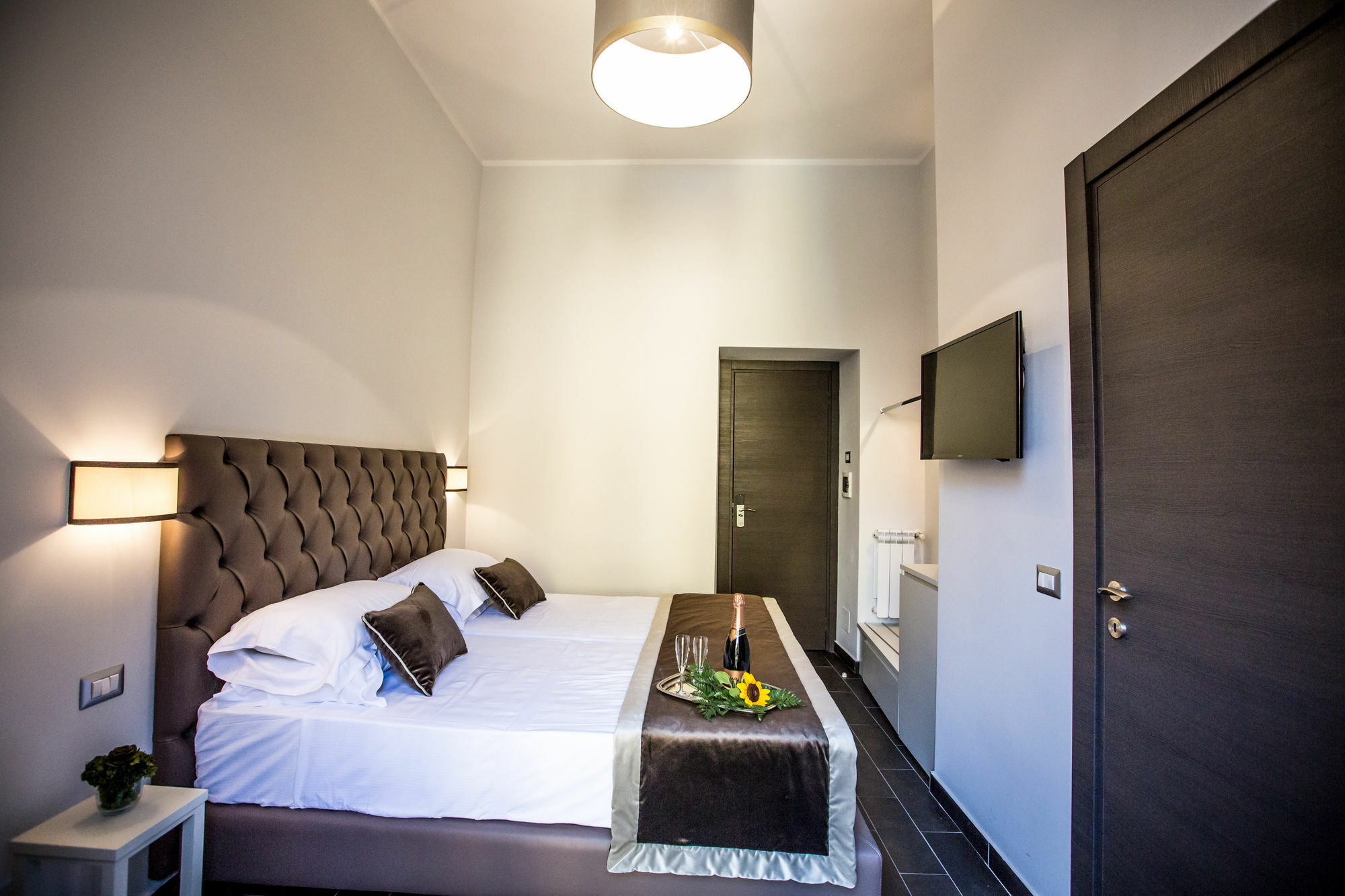 Hotel San Pietro Leisure&Luxury à Rome Extérieur photo