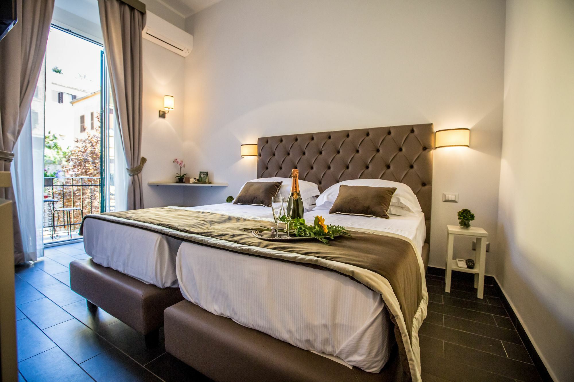 Hotel San Pietro Leisure&Luxury à Rome Extérieur photo
